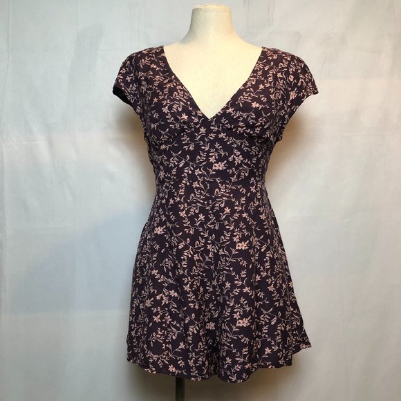 Kimchi Blue Pants - URBAN OUTFITTERS KIMCHI BLUE Purple & Pink Floral Romper